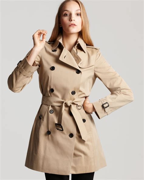 ladies burberry trench coats|burberry regenjas.